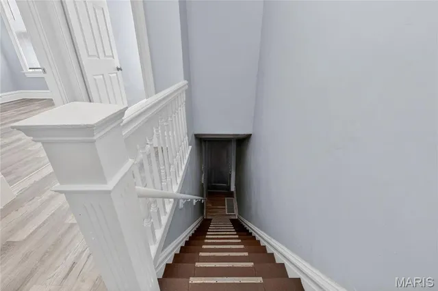 $139,999 | 4308 Nebraska Avenue, St. Louis, MO 63111