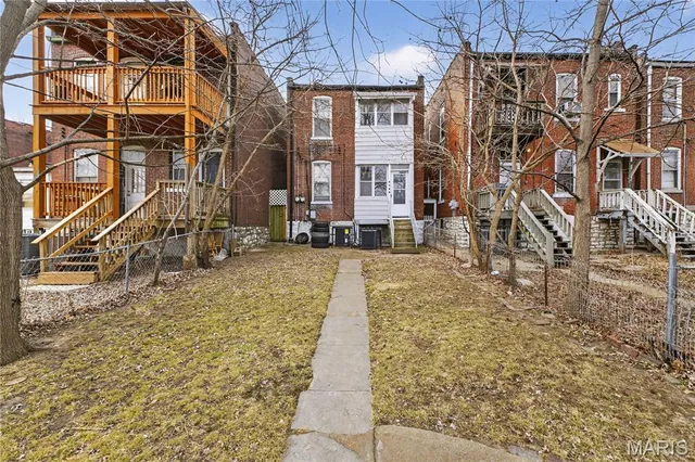 $139,999 | 4308 Nebraska Avenue, St. Louis, MO 63111