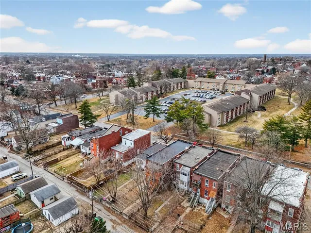 $139,999 | 4308 Nebraska Avenue, St. Louis, MO 63111