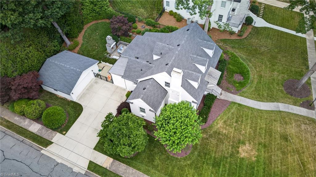 1401 Briarcliff Road Greensboro, NC 27408 - Photo 8 of 9