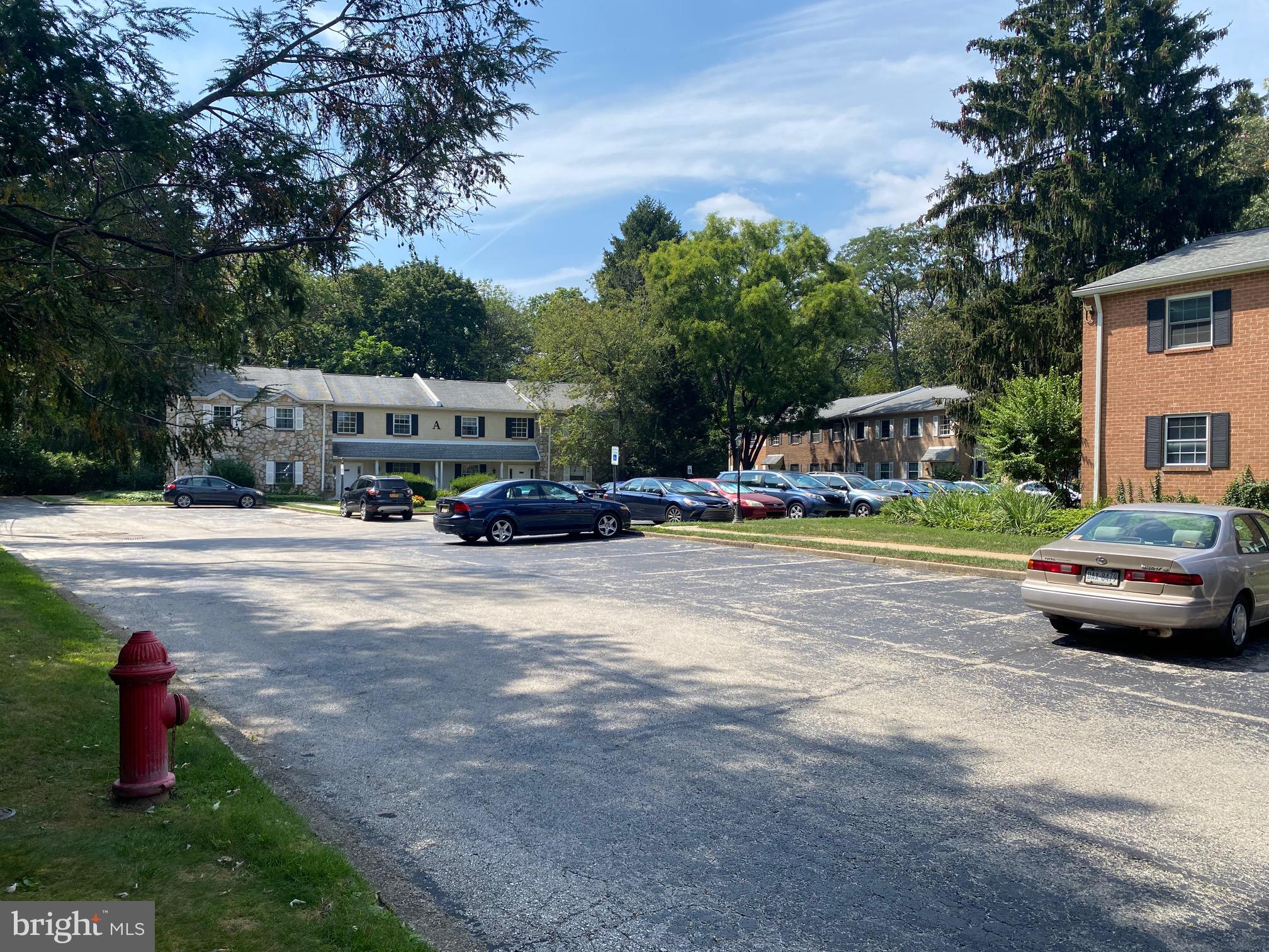 7302 Cresheim Road, Unit C4 Philadelphia, PA 19119 - Photo 26 of 29 parking