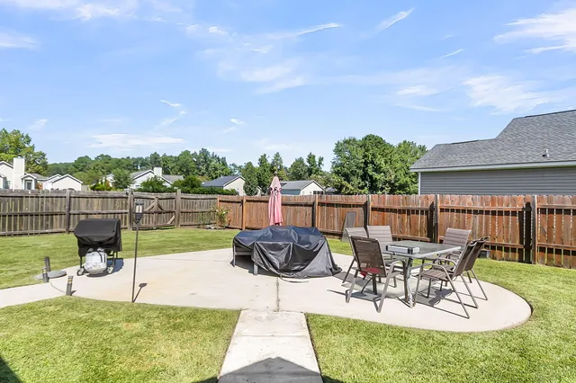 $355,000 | 642 Savannah River Drive, Summerville, SC 29485