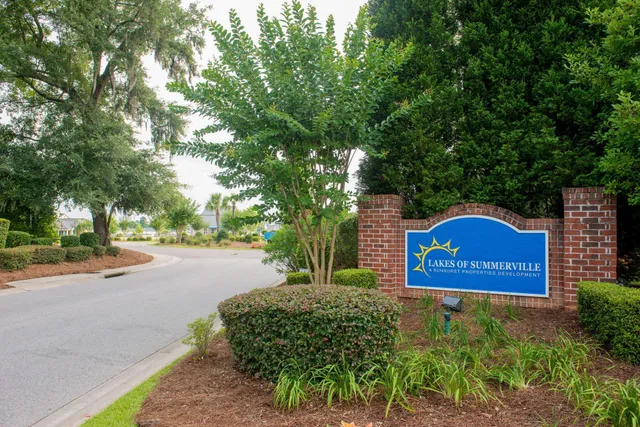 $355,000 | 642 Savannah River Drive, Summerville, SC 29485