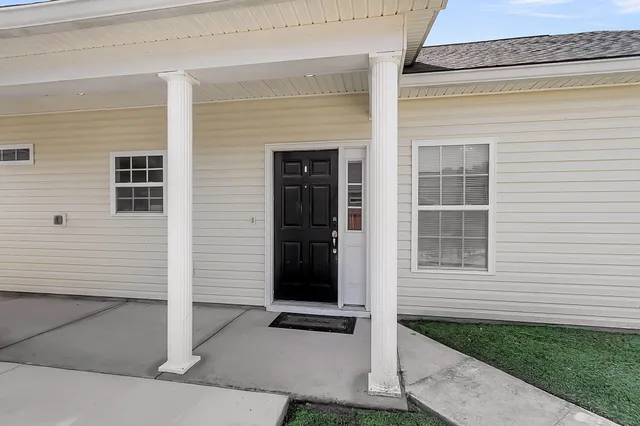 $355,000 | 642 Savannah River Drive, Summerville, SC 29485