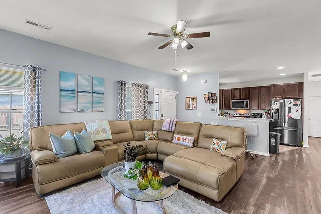 $355,000 | 642 Savannah River Drive, Summerville, SC 29485