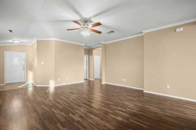 $1,975 | 20321 Merlin Falcon Trail, Pflugerville, TX 78660