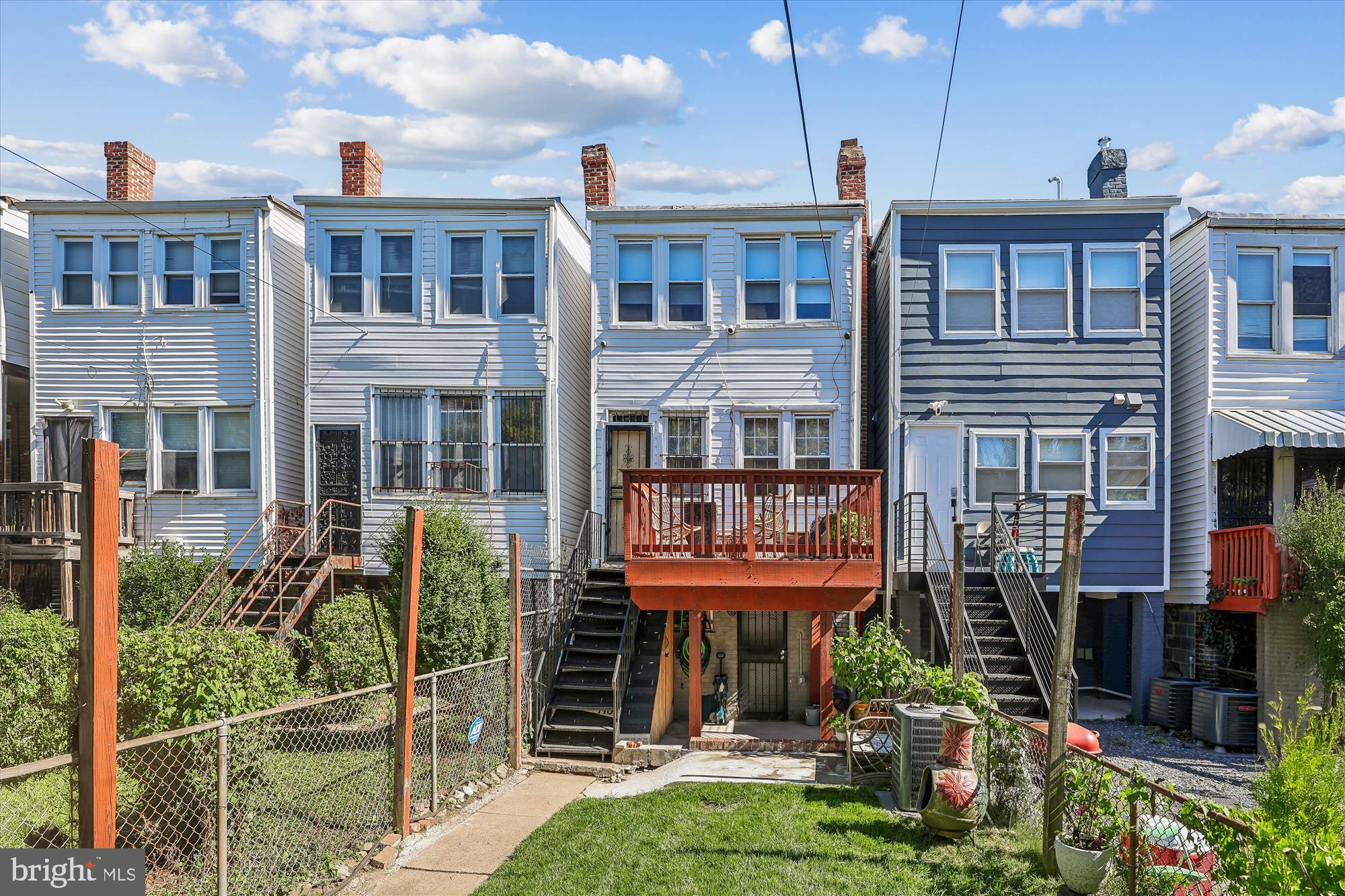 758 19th Street Northeast Washington, DC 20002 - Photo 2 of 23 a view of a house with sitting area and garden