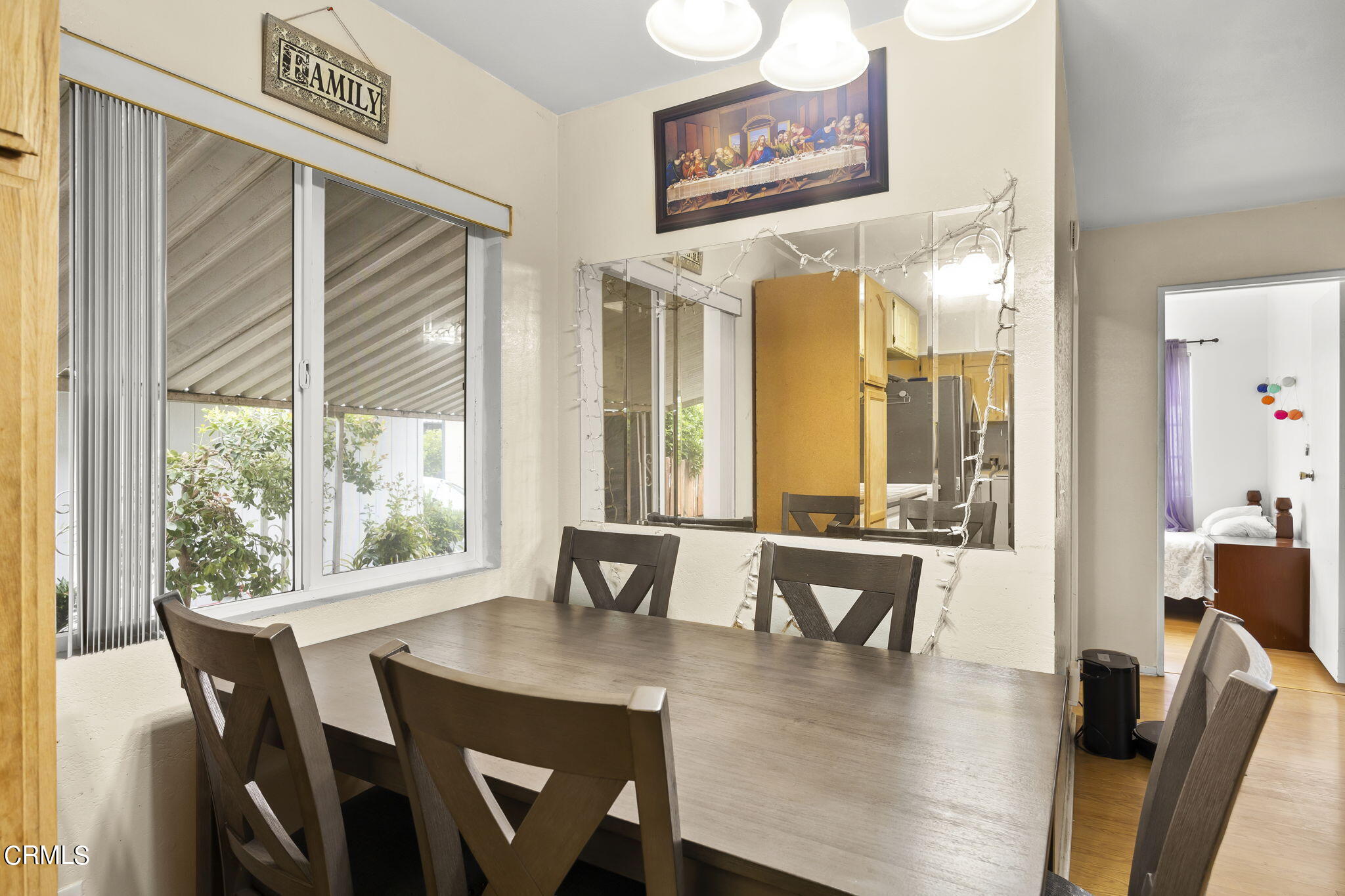 4147 Moreno Lane Oxnard, CA 93033 - Photo 11 of 22 15