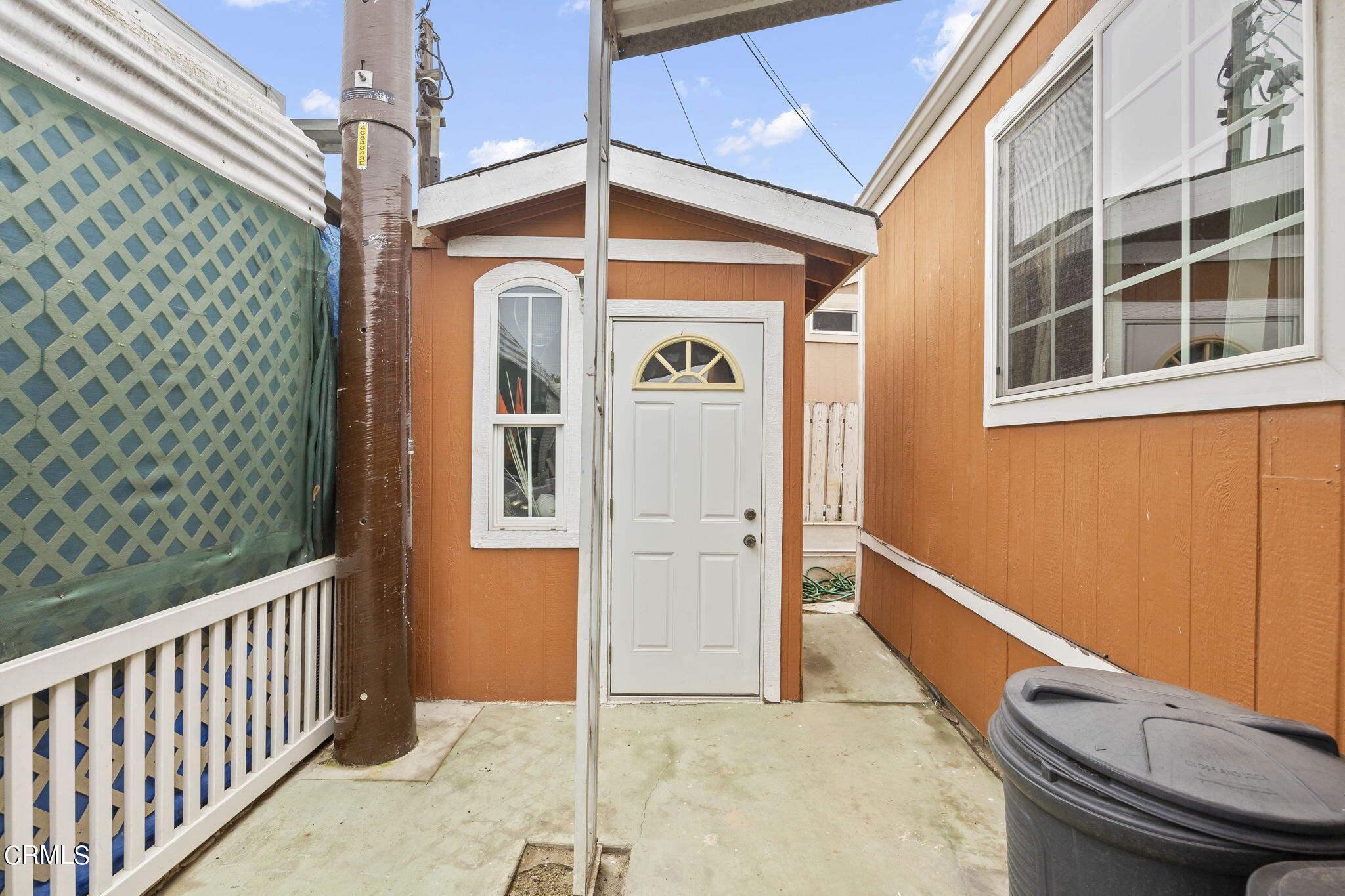 4147 Moreno Lane Oxnard, CA 93033 - Photo 21 of 22 8