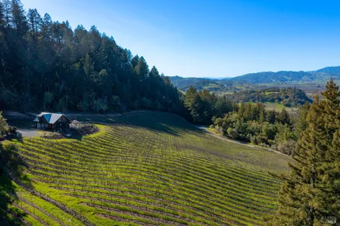 $4,950,000 | 18276 Highway 128, Unit A, Calistoga, CA 94515