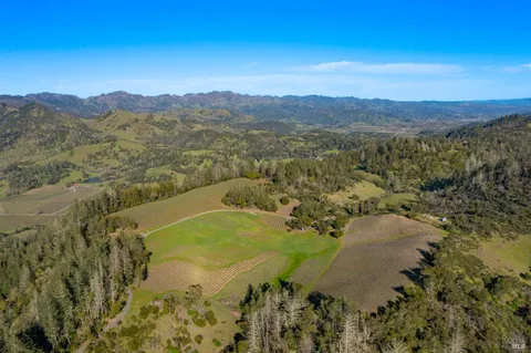 $4,950,000 | 18276 Highway 128, Unit A, Calistoga, CA 94515