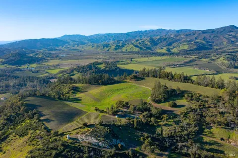 $4,950,000 | 18276 Highway 128, Unit A, Calistoga, CA 94515