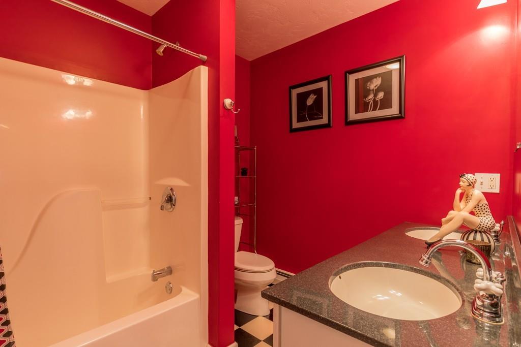 487 Fisher Road Fitchburg, MA 01420 - Photo 18 of 37