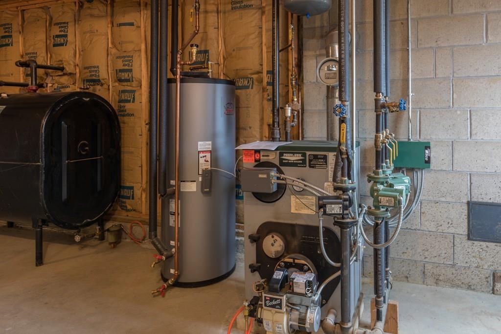 487 Fisher Road Fitchburg, MA 01420 - Photo 22 of 37