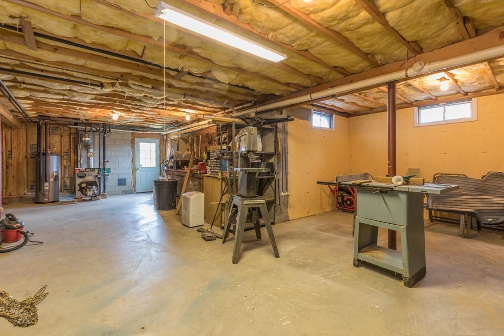 487 Fisher Road Fitchburg, MA 01420 - Photo 24 of 37