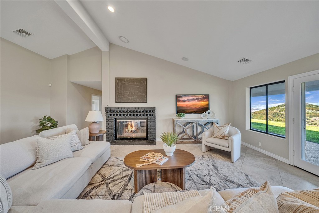 42253 Vía Nortada Temecula, CA 92590 - Photo 17 of 75