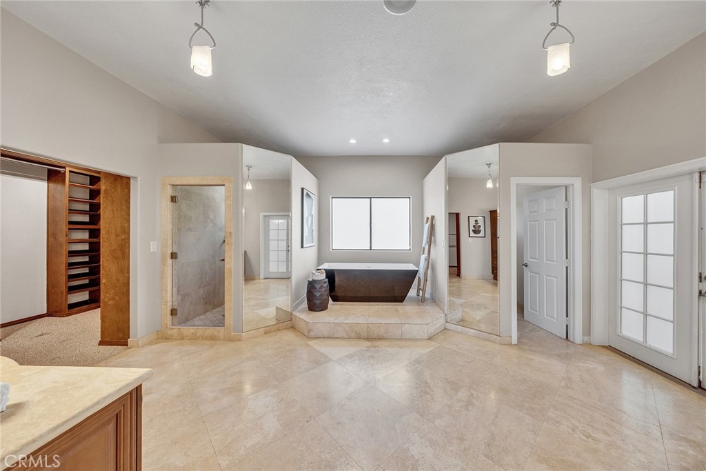 42253 Vía Nortada Temecula, CA 92590 - Photo 33 of 75