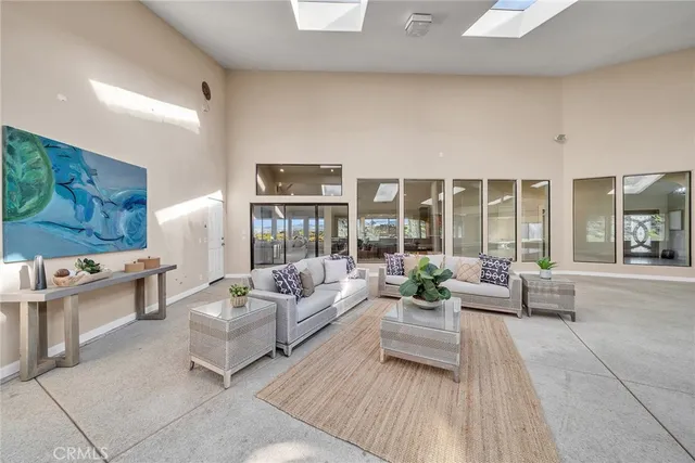 $1,999,900 | 42253 VÃa Nortada, Temecula, CA 92590