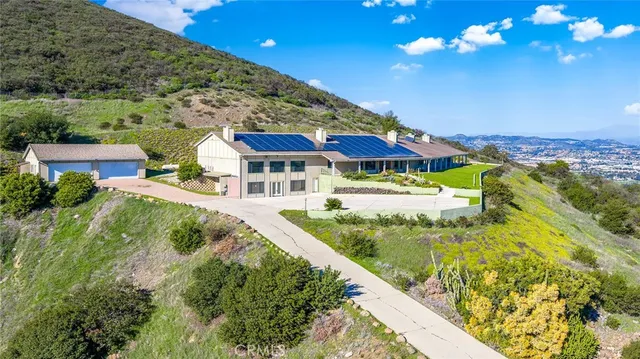 $1,999,900 | 42253 VÃa Nortada, Temecula, CA 92590