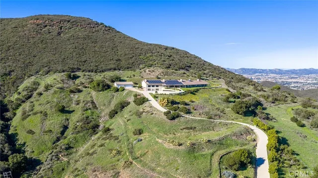 $1,999,900 | 42253 VÃa Nortada, Temecula, CA 92590