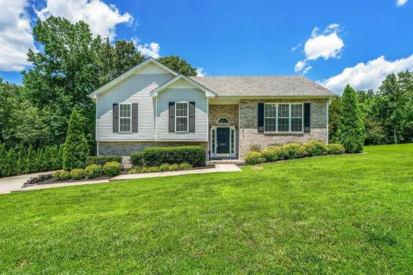 $1,795 | 2267 Yeager Drive, Clarksville, TN 37040