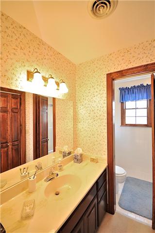 328 View Ridge Drive Goodlettsville, TN 37072 - Photo 14 of 20 Full Bath located Upstairs.