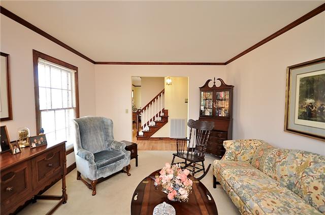 328 View Ridge Drive Goodlettsville, TN 37072 - Photo 4 of 20 Another view of the Living Room.