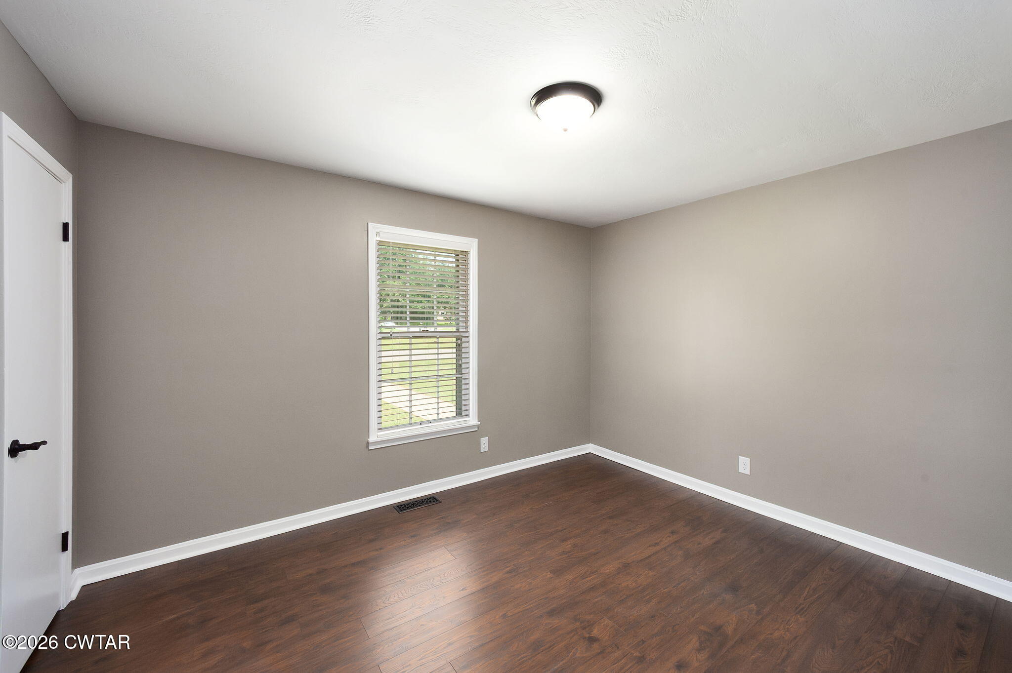 102 Fox Ridge Road Jackson, TN 38305 - Photo 23 of 30 Fox Ridge Bedroom 3