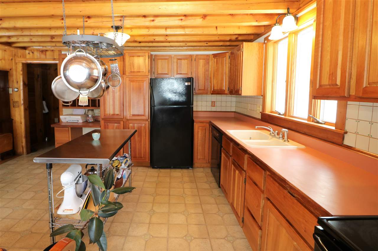 233 Hill Road Dummer, NH 03588 - Photo 5 of 23
