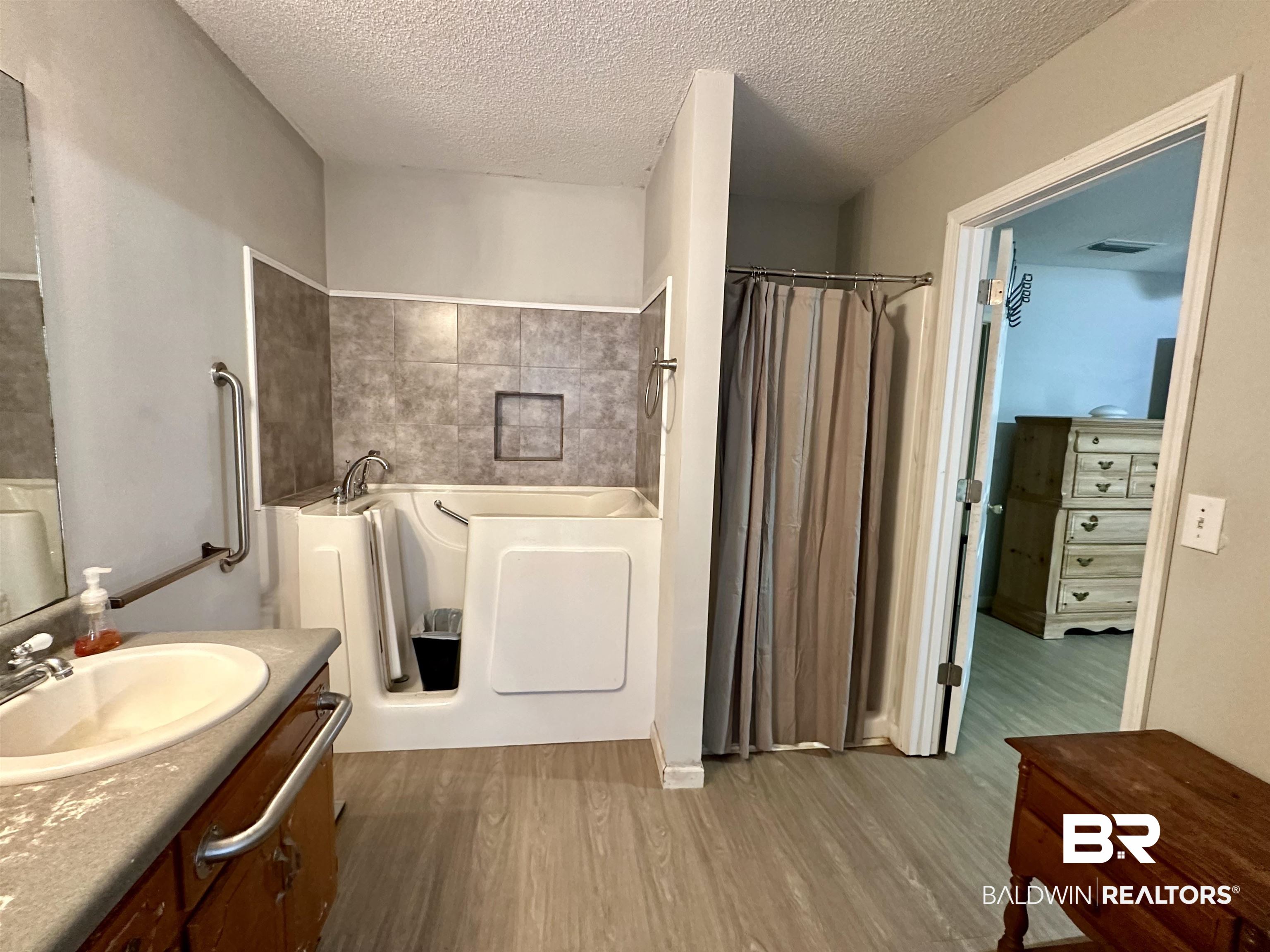 9460 Clarke Ridge Road Foley, AL 36535 - Photo 13 of 17 Gallery Image 13
