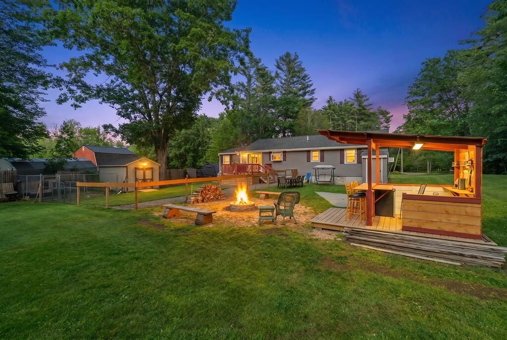 87 Long Swamp Road Berwick, ME 03901 - Photo 5 of 29 turn_the_image_into_a_twilight_real_esta