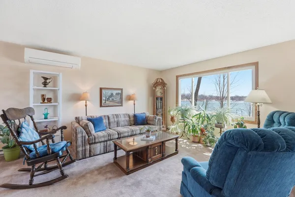 $359,900 | 2497 County Road 86 Southeast, Alexandria, MN 56308