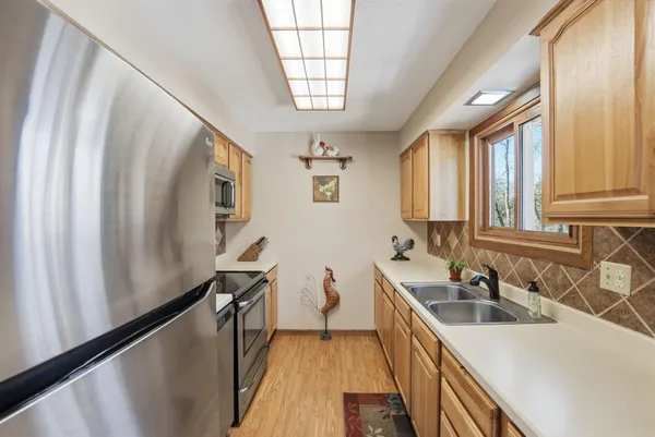 $359,900 | 2497 County Road 86 Southeast, Alexandria, MN 56308