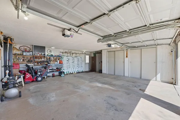 $359,900 | 2497 County Road 86 Southeast, Alexandria, MN 56308