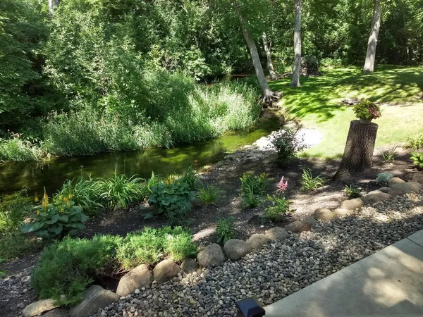 $359,900 | 2497 County Road 86 Southeast, Alexandria, MN 56308