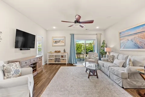 $279,900 | 178 Sea Shell Drive, Unit 178, Murrells Inlet, SC 29576