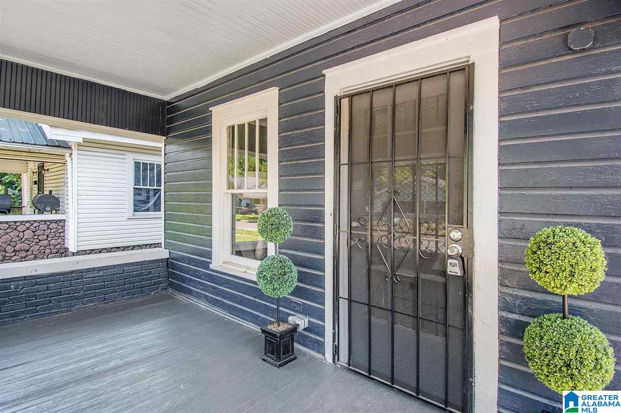 4717 Terrace South Birmingham, AL 35208 - Photo 3 of 27