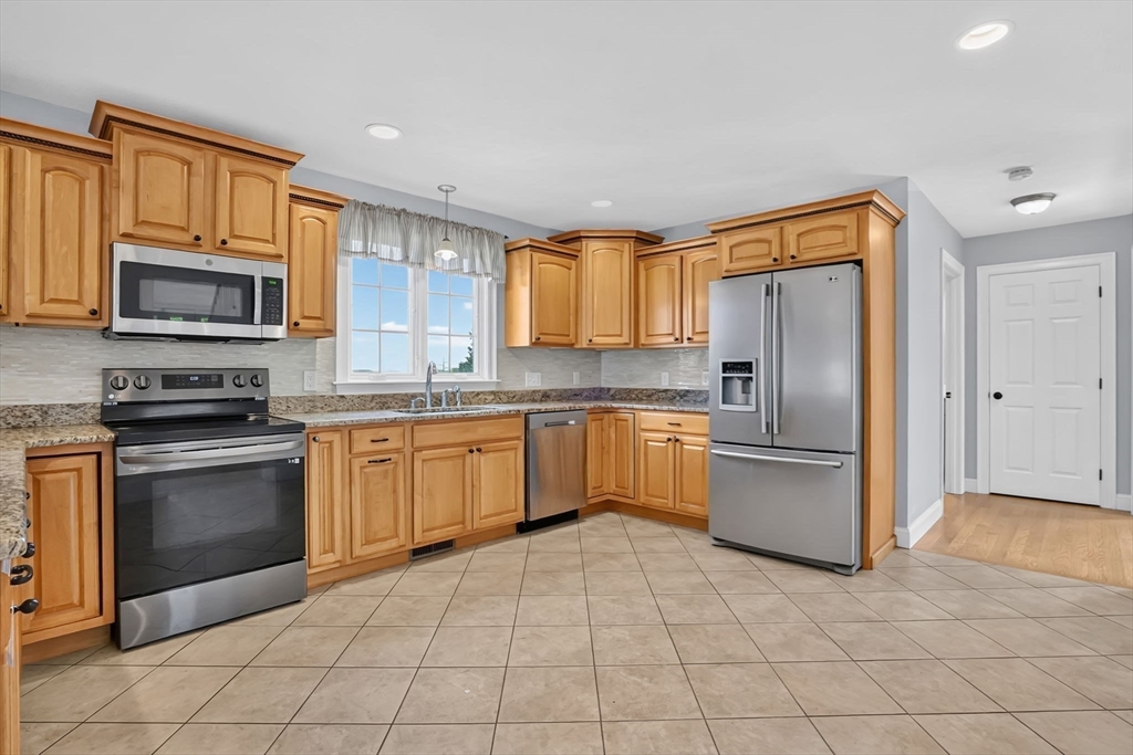 12 Macomber Road Monson, MA 01057 - Photo 14 of 42