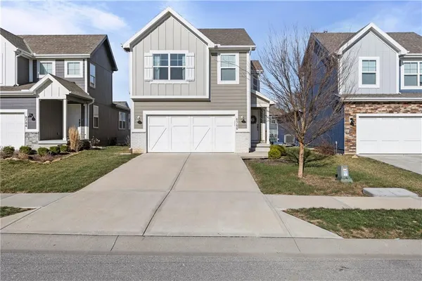 $339,000 | 8788 Southwest 9th Street, Blue Springs, MO 64064