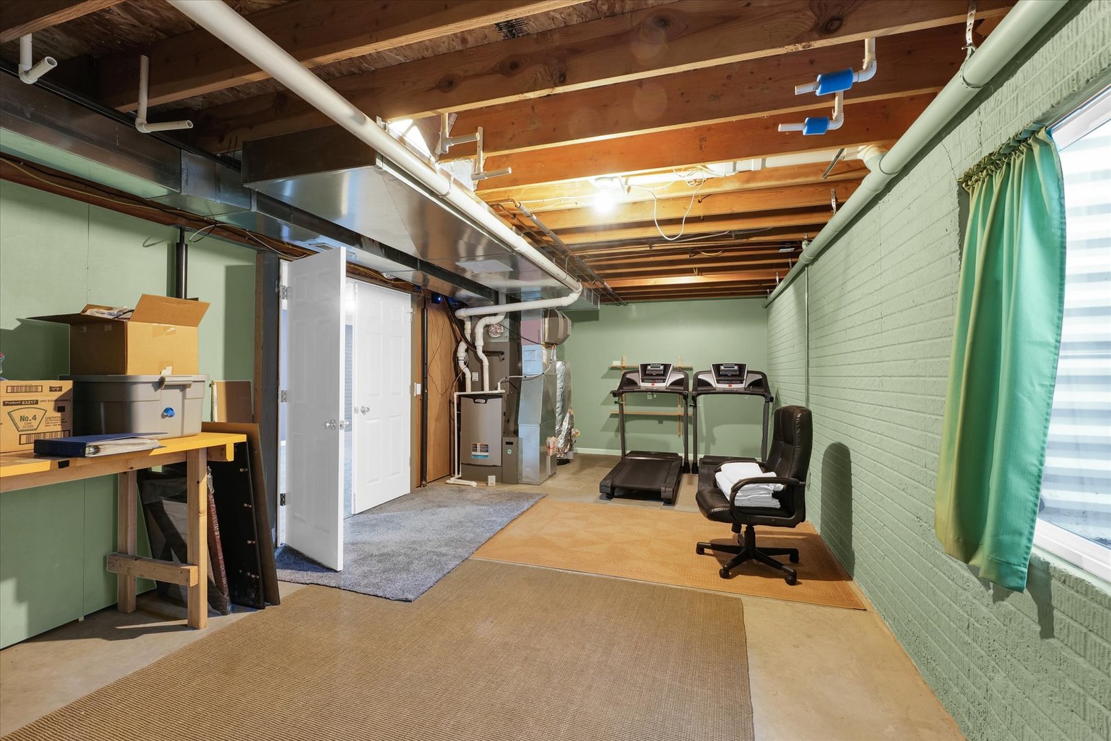 1330 West Ridge Lane Champaign, IL 61822 - Photo 30 of 39 a view of a chairs in a room
