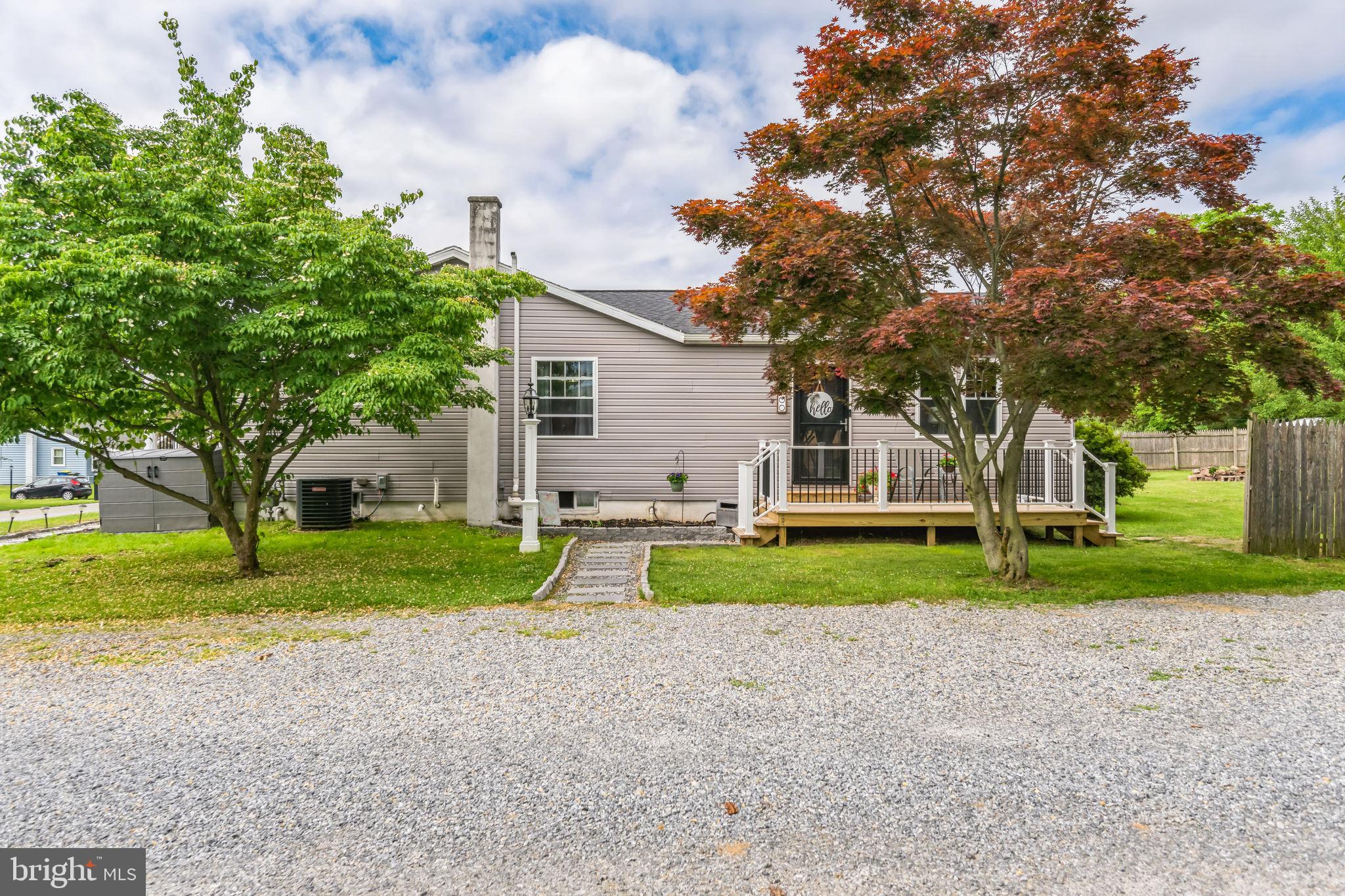 2700 Oakland Road Dover, PA 17315 - Photo 3 of 30 Gallery Image 3