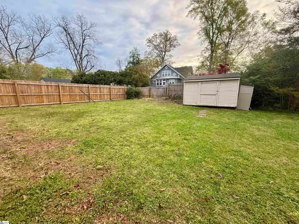 $258,000 | 309 South Woodrow Street, Clinton, SC 29325