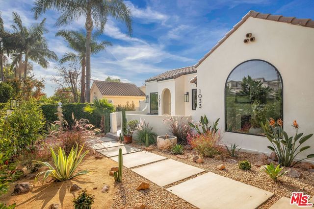 $6,500 | 1033 Havenhurst Drive, West Hollywood, CA 90046