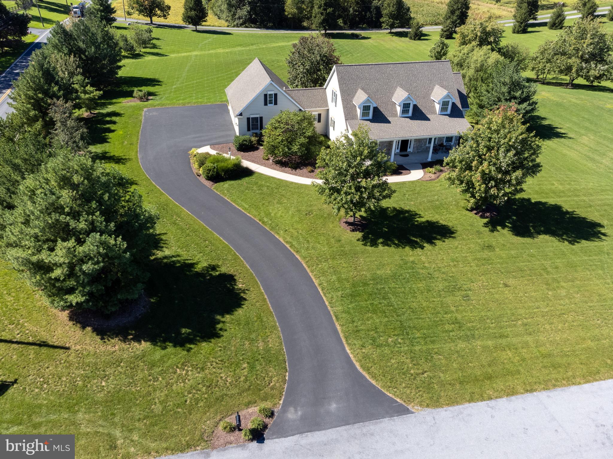 795 Rohen Ridge Drive Lititz, PA 17543 - Photo 5 of 26 Plenty of parking