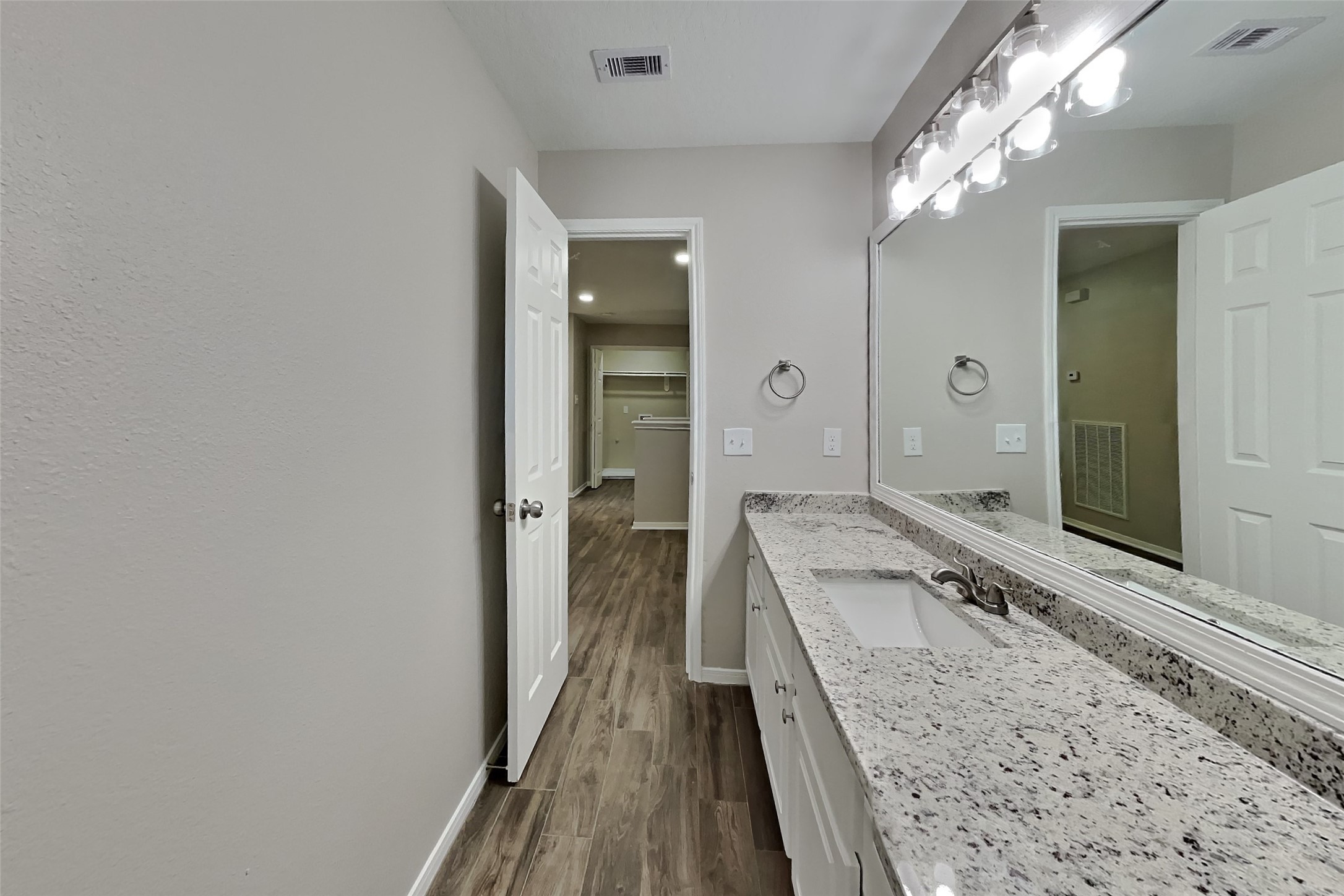 24810 Butterwick Drive Spring, TX 77389 - Photo 18 of 23 Gallery Image 18