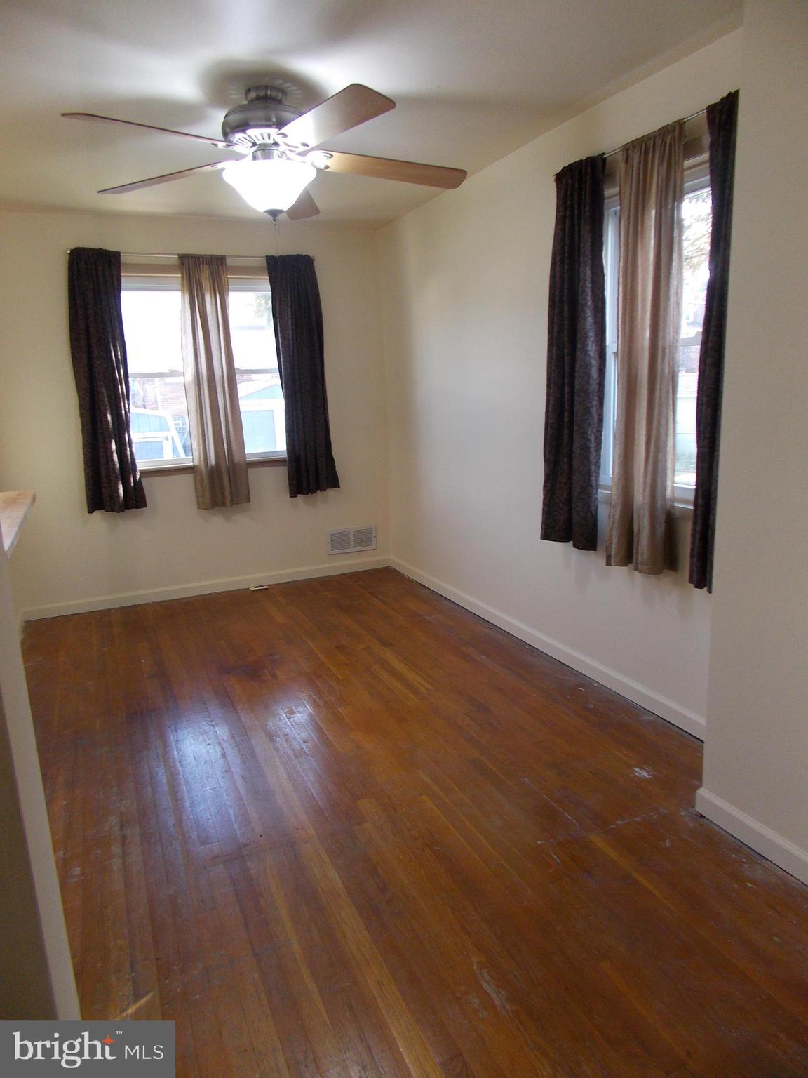 7713 Wynbrook Road Baltimore, MD 21224 - Photo 11 of 18 Dining room with a lot of natural light