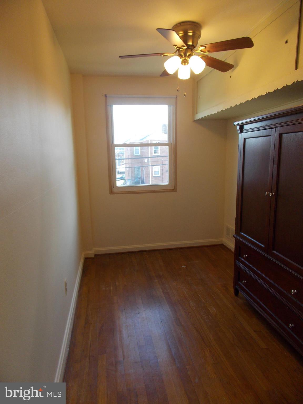 7713 Wynbrook Road Baltimore, MD 21224 - Photo 18 of 18 Third bedroom