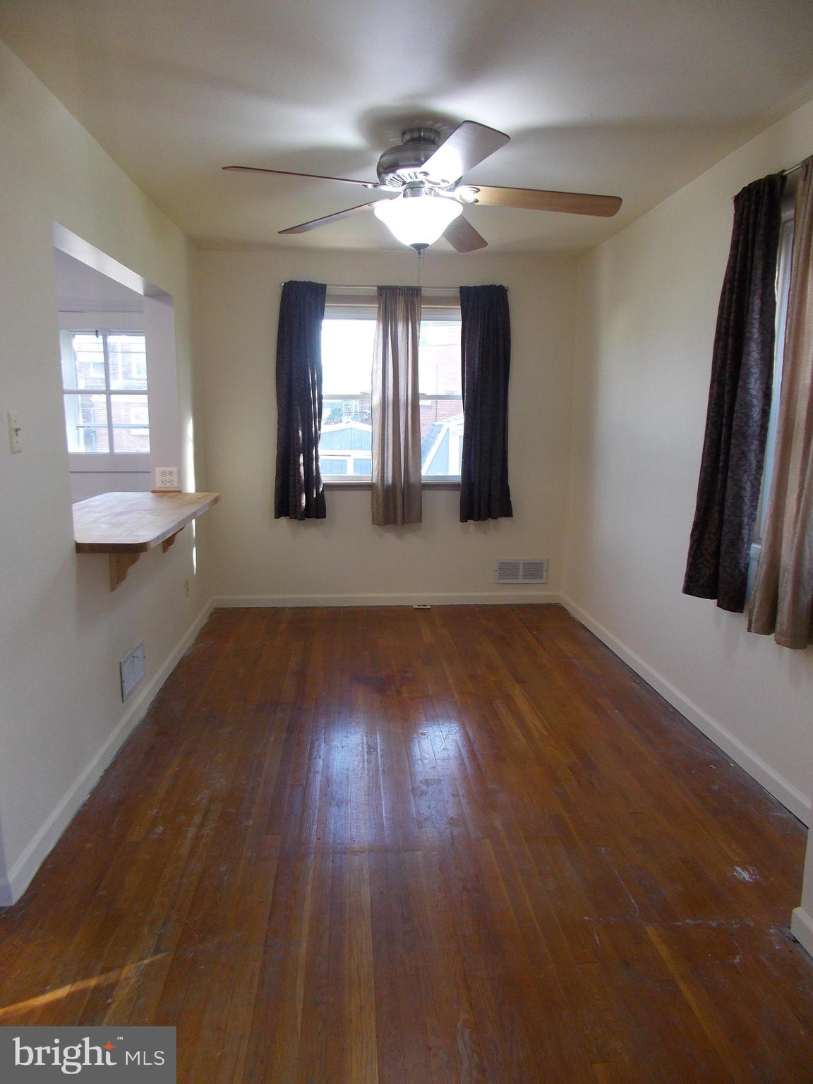 7713 Wynbrook Road Baltimore, MD 21224 - Photo 10 of 18 Dining room