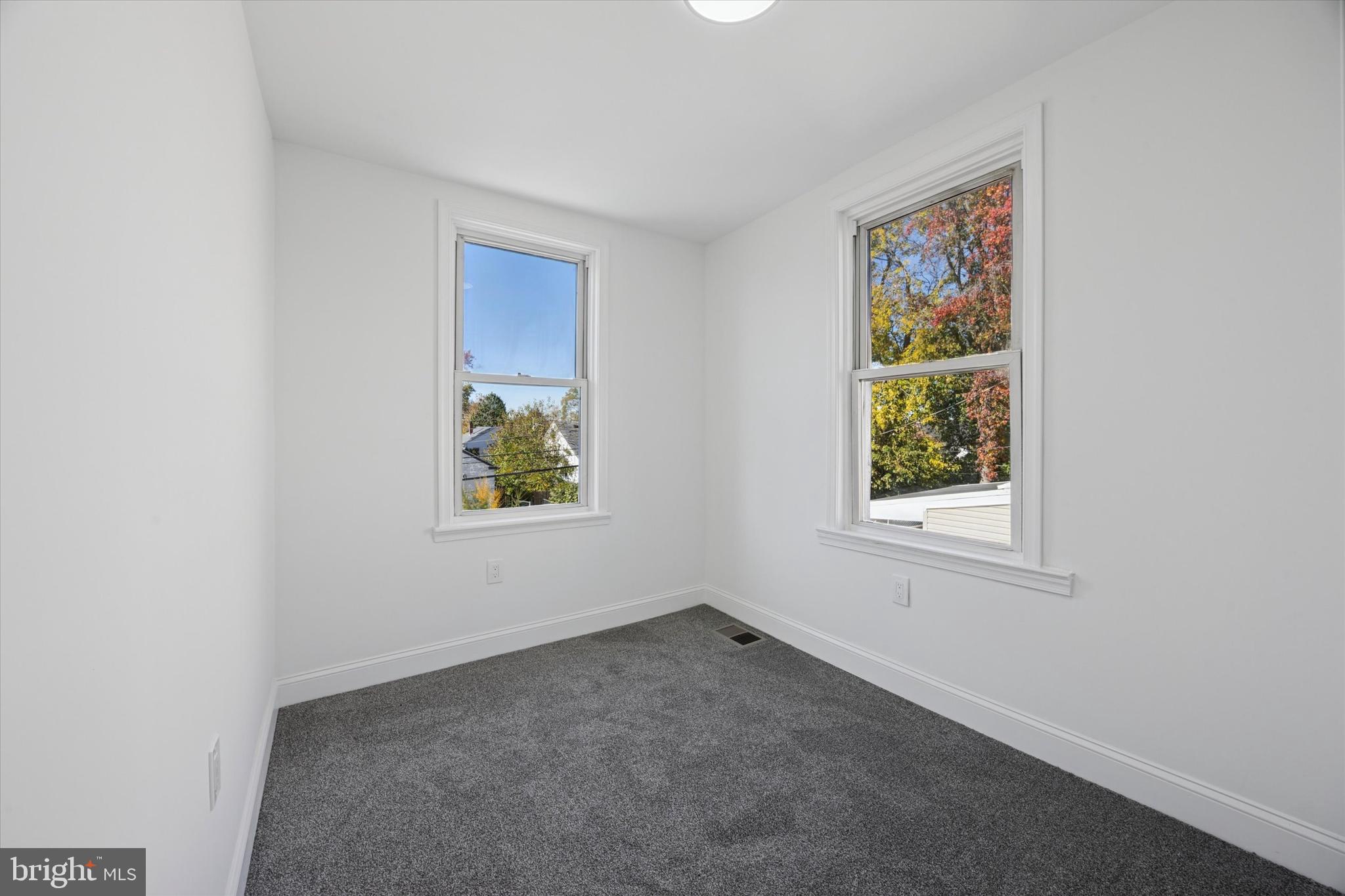 211 Cedar Avenue Holmes, PA 19043 - Photo 15 of 22