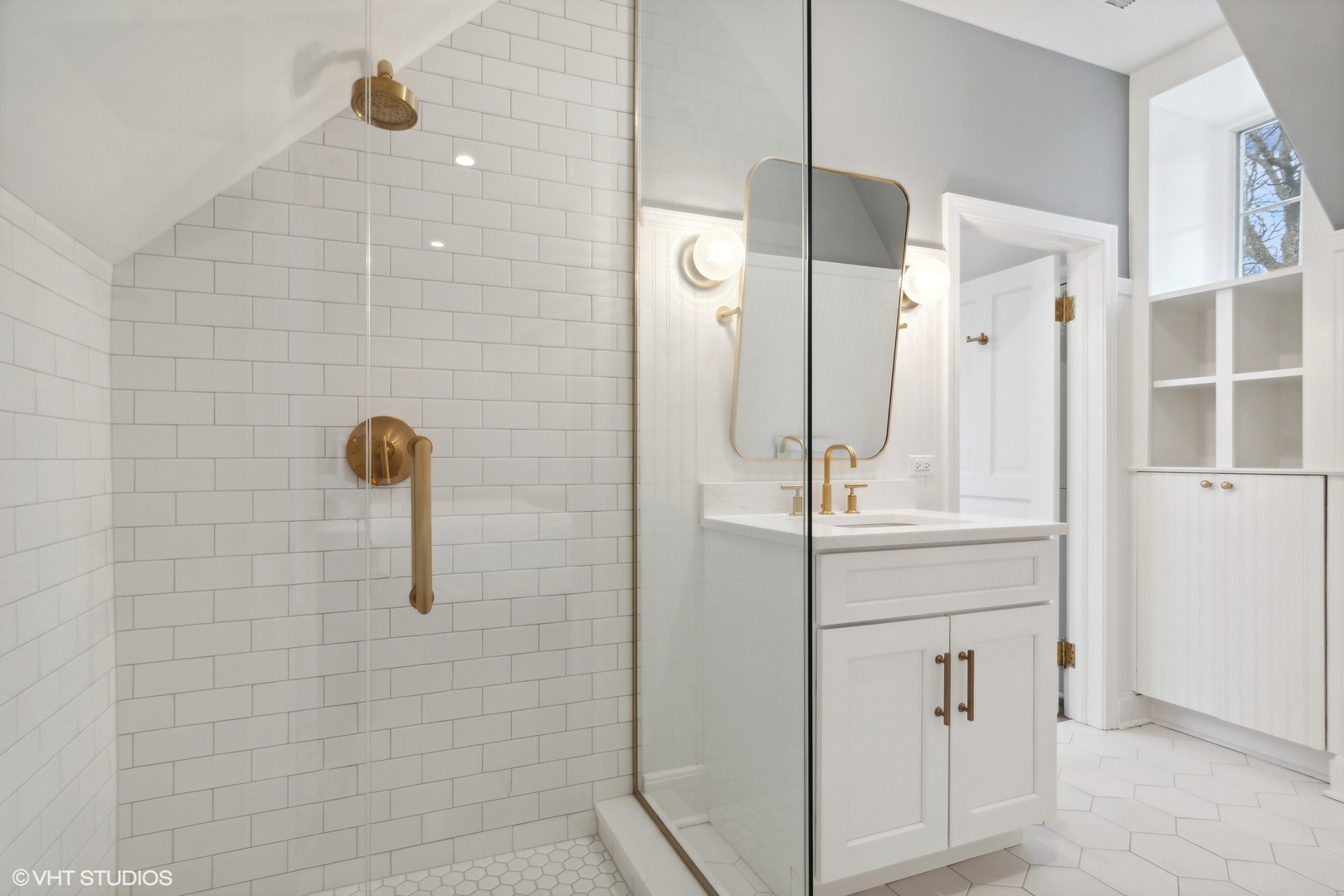 1241 Edgewood Road Lake Forest, IL 60045 - Photo 37 of 46 a bathroom with a shower